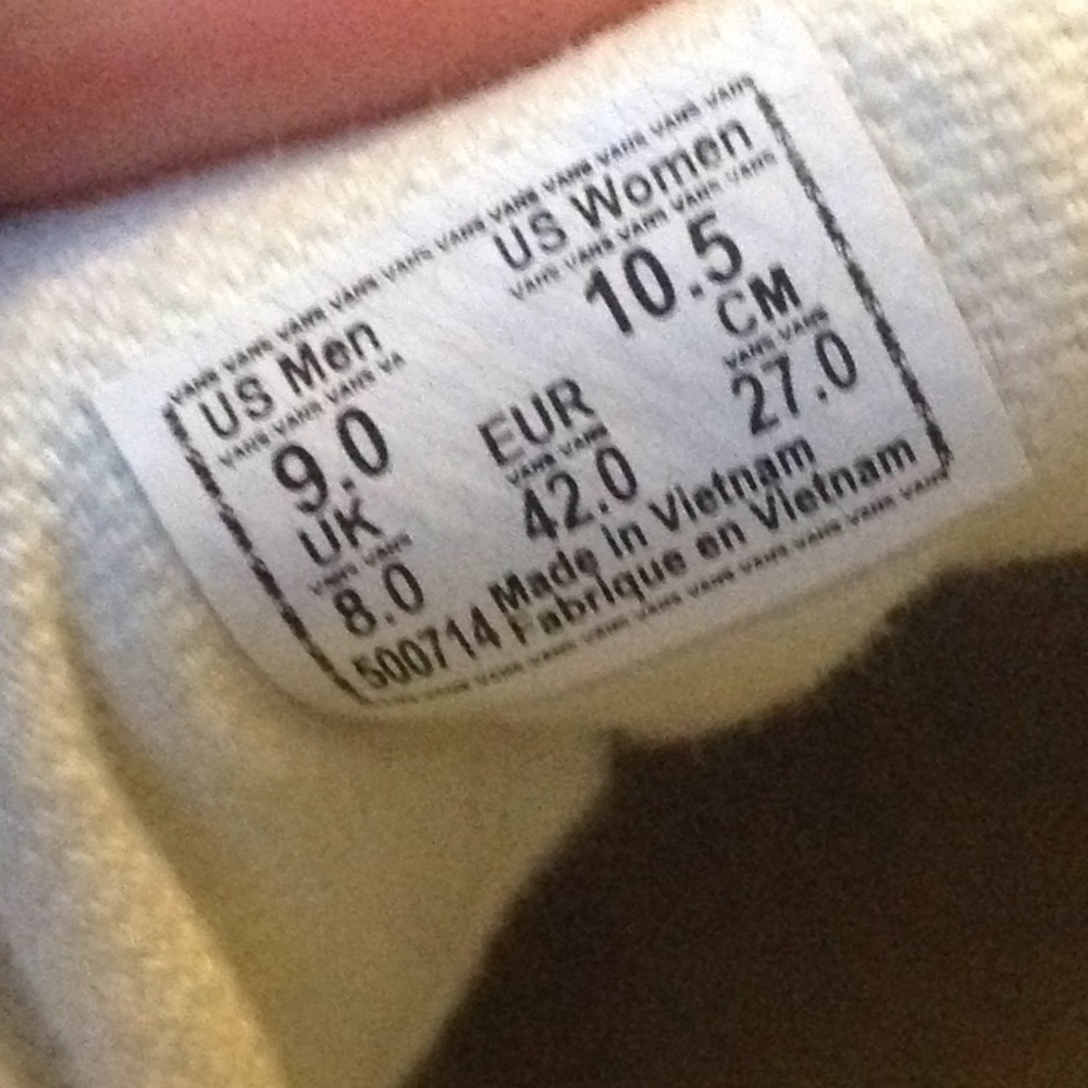 Vans size 9 men's and 10.5 women's shoes - Picture 5 of 7